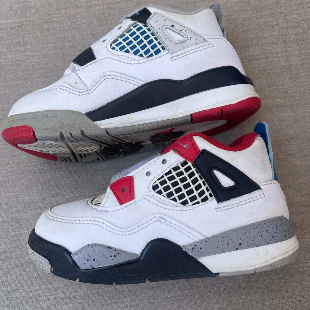 Jordan 4 - Picture 5 of 5